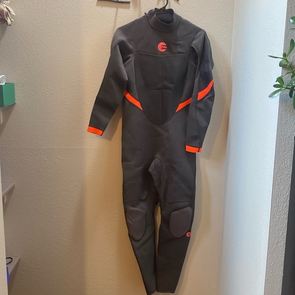 Billabong synergy wetsuit 3:2 women’s size 10 - Picture 1 of 11